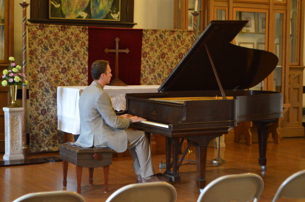 Warming up before the concert on this beautiful Steinway built in the 1890s!